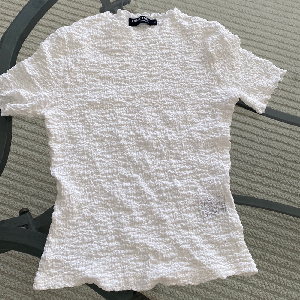 Cute textured stretchy top